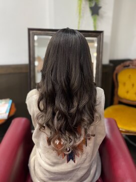 ネオダダ(NeO DADA) #ブリーチなしでハイライト#エクステ#巻き髪ロングにイメチェン