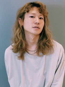 ハイブ 金沢(Hive) 10代20代メンズカットメンズパーマニュアンスパーマウルフカット