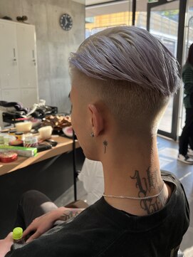 エルハウス(L house...) 【メンズ専門/理容室 】フェード スキンフェード アップバング