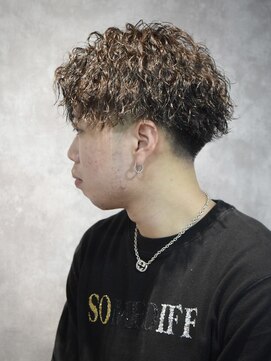 スウェルホワイト(SWELL WHITE) ハードツイストスパイラル　福岡メンズパーマ　香椎　マッシュ