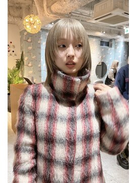 スリー(three) STEP CUT & milk tea