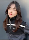 くびれレイヤー　シースルーバング　くすみピンク