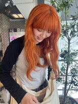 ヘアーアンドメイク ビス(HAIR&MAKE bis) ブリーチ/ハイトーン/ビビッドオレンジ☆【多田華歌】