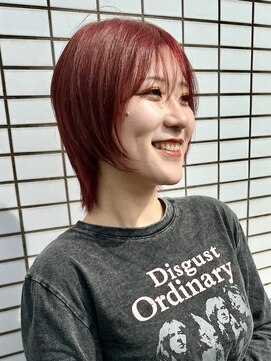 サロンドクロエ(Salon de Chloe) ショートウルフ × ウルフカット × ガーネットレッド色