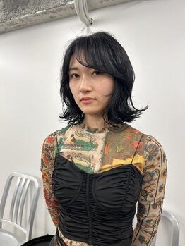 コモンルーム(common room)の写真/トレンドは顔周りから*骨格を見極めミリ単位で調整するカットで、簡単なスタイリングでもこなれ感を演出◎