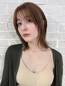 リコバイアフロート(riko by afloat) レイヤーカット/切りっぱなし/縮毛矯正/韓国[stylist竹田]