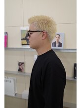 ウニュ(uninu) ハイトーンスパイキーショート