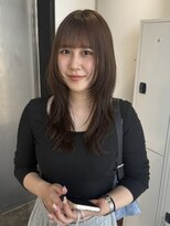 エイチ(811)&nbsp;レイヤーカットシースルーマッシュハイライトアンブレラカラー