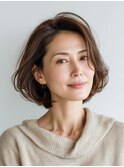 柔らかさと立体感を両立した大人ボブ