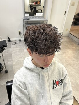 イーラ アメ村店(era) ブラウンスペインカールパーマ/メンズ/刈り上げ/眉毛/ツイスト