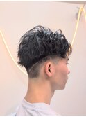 3mm刈上げラインと波パーマ風に