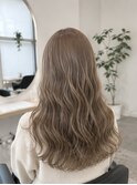 ミルクティーベージュ
