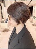 大人クール前下がりくびれショートボブ髪質改善カラー銀座