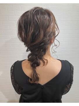 リール(THE RIRE.) *THE RIRE. 編みおろしスタイル*