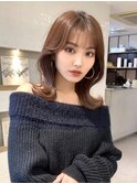 小顔に見えるくびれヘア　レイヤーカット　透明感カラー　KAKO