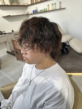 シラス(SiLasu) 波巻き前上がりマッシュウルフ