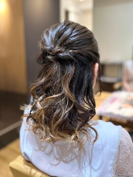 アロマ ヘアルーム 池袋店(AROMA hair room) ハーフアップお呼ばれヘア/結婚式/二次会