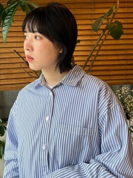 トナリ(tonari) 外ハネボブ　くびれショート　アッシュ　ウルフ【鹿児島中央】