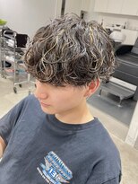 フィフス 名駅(fifth)&nbsp;波巻きスパイラルパーマツイストパーママッシュハイライト