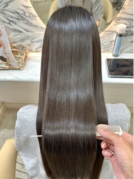 エル バイ ロンド 関(elle by Lond) 【elle by Lond】高瀬慎也/髪質改善/縮毛矯正/艶髪/美髪/韓国