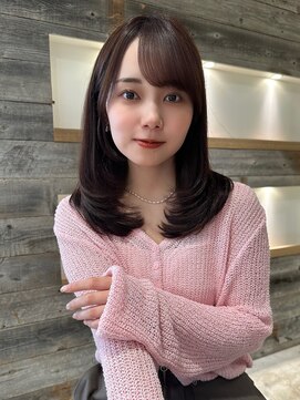 アイヴィ 表参道(IVY) 艶髪透明感カラー ワンカールレイヤー 【肥田亜沙美】