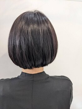エッセンス(ESSENCE)の写真/大人女性必見。寄り添うカウンセリング×艶カラーで上品さをプラス