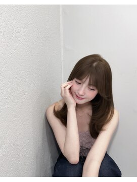 ボタン コロン 表参道 原宿(VOTAN COLON) くびれミディアム/レイヤーカット/顔まわりカット