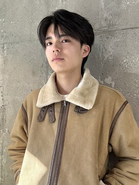 オルカ(ORCA) センターパート　毛流れ　ニュアンスパーマ　新宿　南川聖華