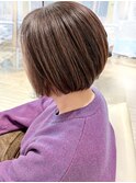 大人ショートボブ丸みショートマッシュショート白髪ぼかし