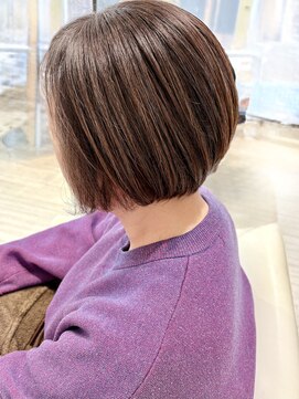 デイジー(Daisy) 大人ショートボブ丸みショートマッシュショート白髪ぼかし