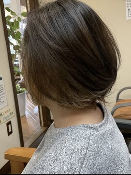 ジョイ(JOY) 似合わせ立体カット+艶髪ヘナカラー 2