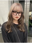 ミルクティーベージュ × ハイトーン