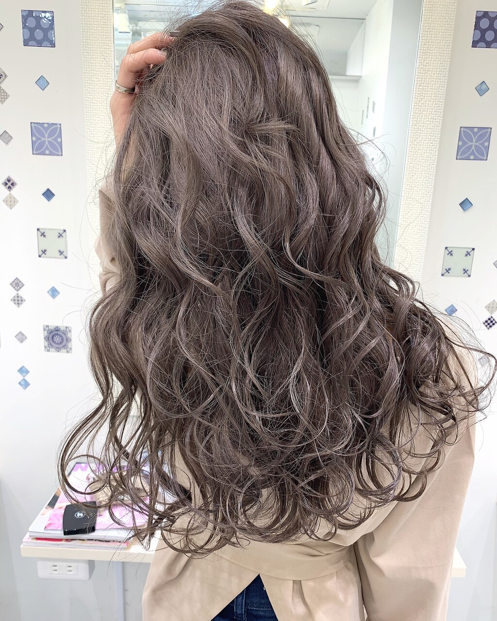 DACH LUNAR ASH ダッチルナー アッシュ 【公式通販】