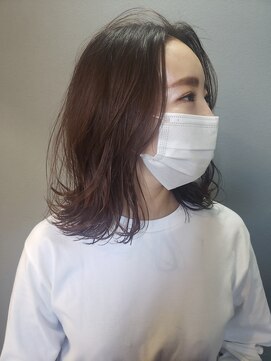 ペネロープ(Penelope) 切りっぱなし濡れ髮ロブ×イルミナオリーブベージュ! 遠藤至
