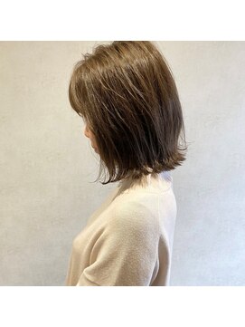 ライフ ウィズ ヘア(LIFE with HAIR) 外ハネグレージュ