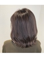 リー 京橋(Lee)&nbsp;大人ハイライト×鎖骨ロブ