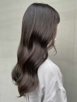 ヘアー アイス ルーチェ(HAIR ICI LUCE) グレージュカラー シルバーベージュ ベージュカラー 担当中西