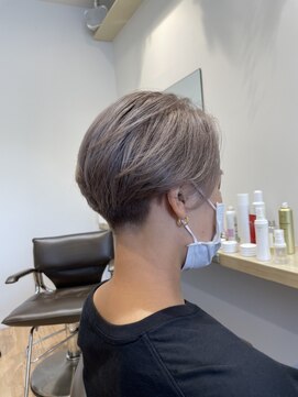 フレリス(FreRis) 刈上げショート×アッシュグレー[守谷]/スキンフェード