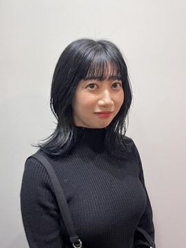 アイナ(AINA) レイヤーロブ+ダークグレージュ