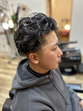 エイトハンズ(EIGHT HANDS) メンズパーマ