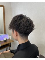 ヘアデザイン ファブロ(hair design FABRO.)&nbsp;【担当:藤岡勇気】刈り上げマッシュ×ツイストスパイラルパーマ