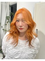 ジーナ オモテサンドウ(XENA)&nbsp;オレンジカラー×レイヤーカット×ブリーチカラー×ケアブリーチ