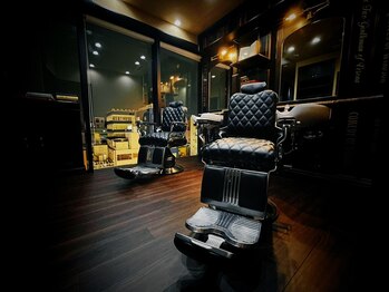 HIRO GINZA BARBER SHOP 秋葉原店【ヒロギンザ バーバーショップ】  