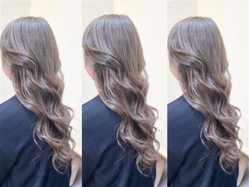 クオレ 豊岡駅前(Cuore)の写真/【豊岡駅より徒歩2分】女性の白髪のお悩み専門サロンCuore◇白髪を「魅せる」新常識を楽しむサロン*