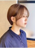 大人カジュアル小顔丸みショートボブベージュブラウン顔まわり