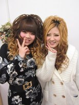 美容室イーナ(e na)&nbsp;仲良くスジ盛り巻きセット♪