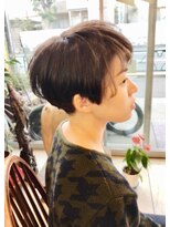 ベル(BELL)&nbsp;えりあしすっきりベリーショート