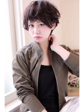 アブー(Aboo) ジェンダーレス無造作ショート