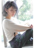シルバーアッシュボブ