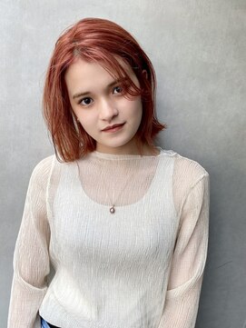 リノショアーズ 日本大通り店(RINOSHORES) 【ブリーチ＋ワンカラー】 スリークボブ/アプリコットベージュ